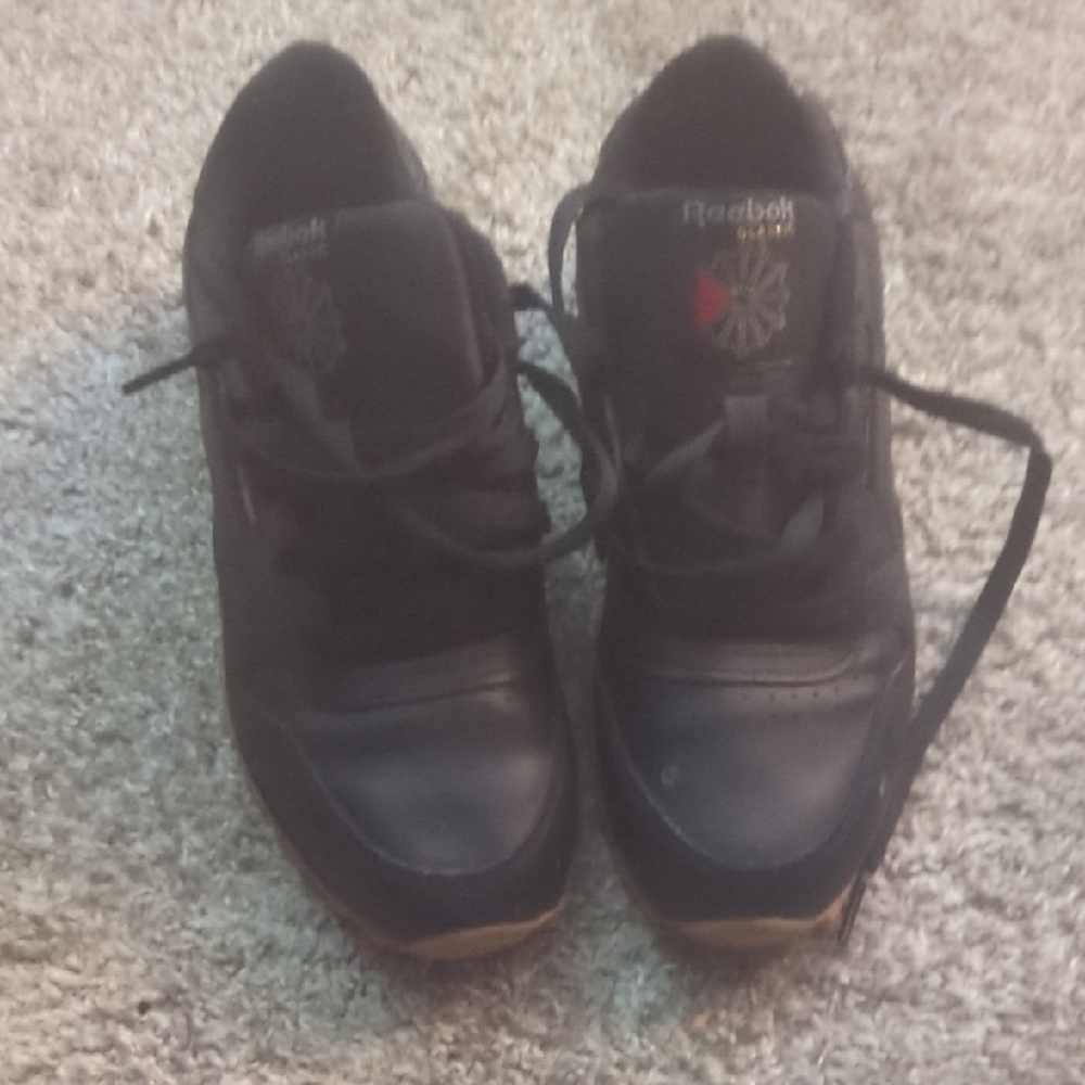 Reebok Classic Black Sneakers